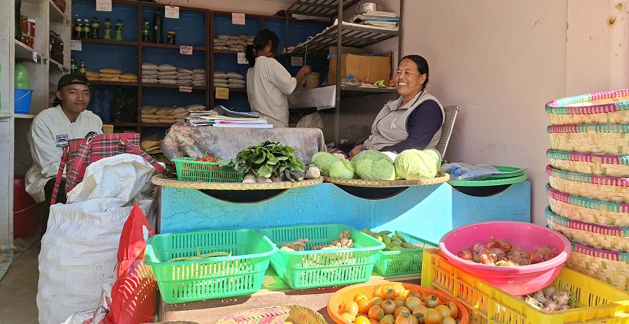 राजनीतिसँगै कृषिजन्य उत्पादनको व्यापारमा नेत्री राई   